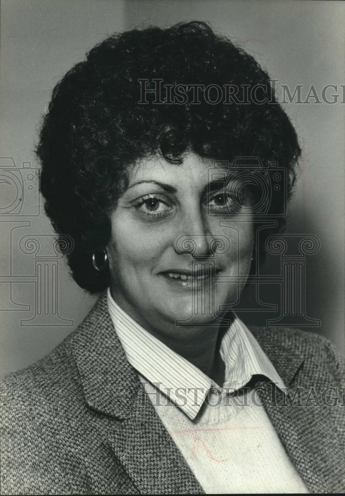 1981 Ina Tabak Milwaukee Woman to Woman conference coordinator - Historic Images