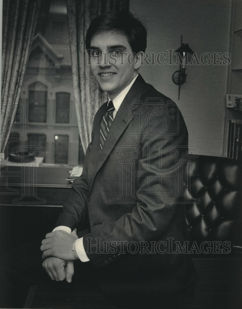 1985 Press Photo Prominent, Republican, Businessman Chris Swain - mjc15464 - Historic Images