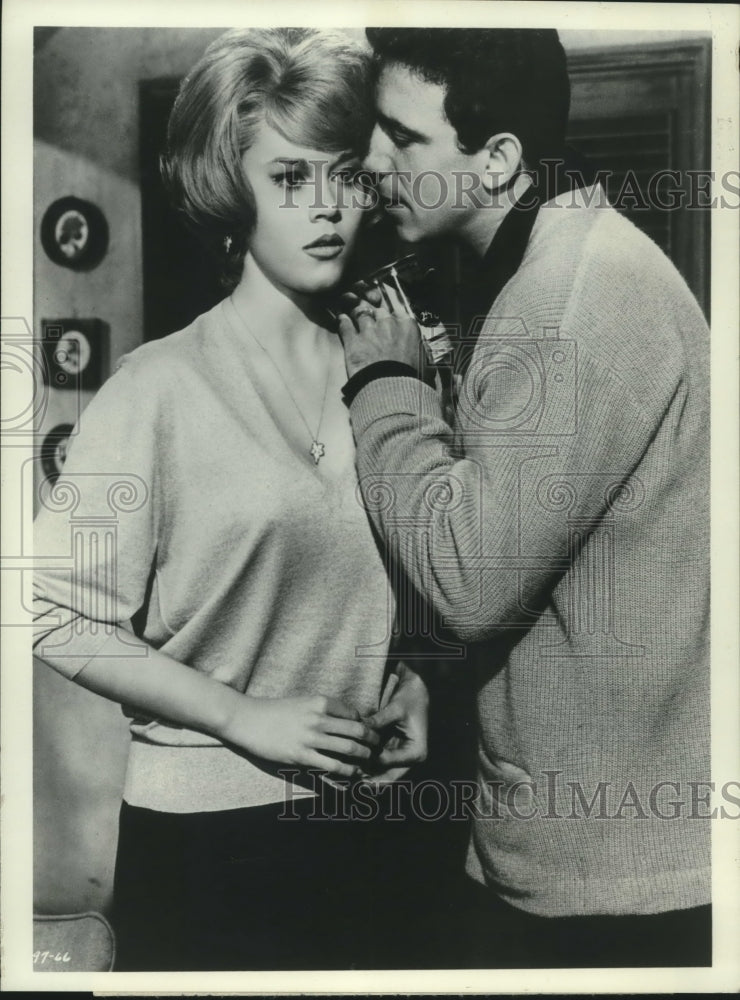 1967 Press Photo Jane Fonda & Anthony Franciosa in "Period of Adjustment" on ABC - Historic Images