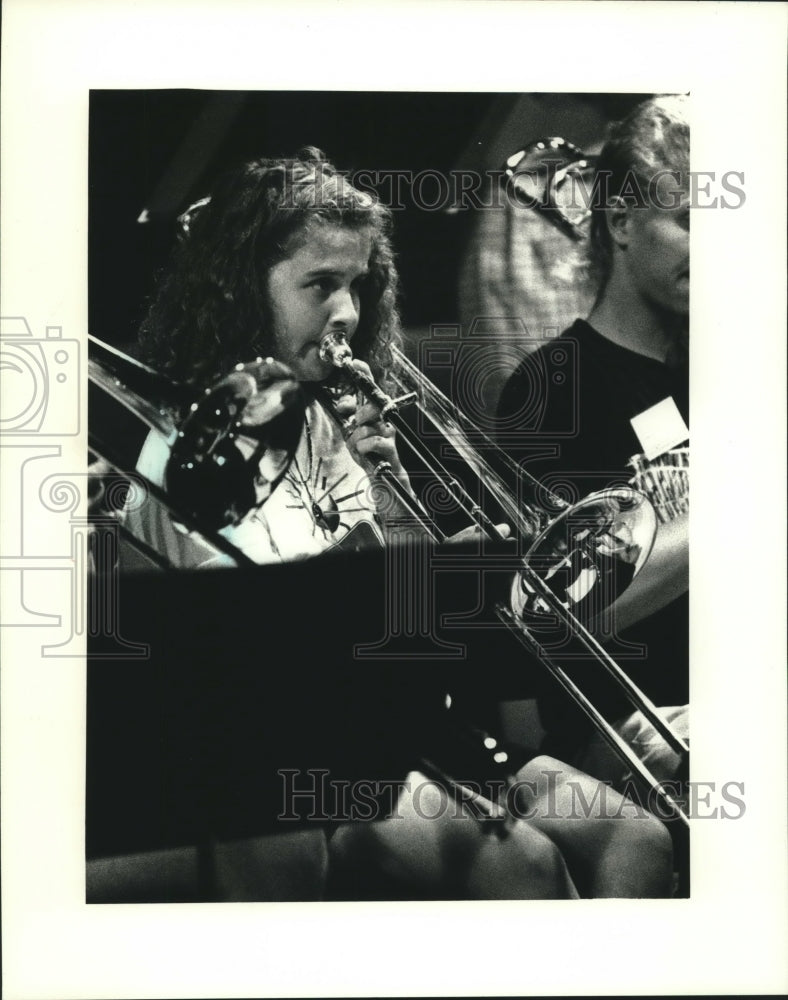 1992 Press Photo Suzanne Soeldner of Manitowoc at University of Wisconsin - Historic Images