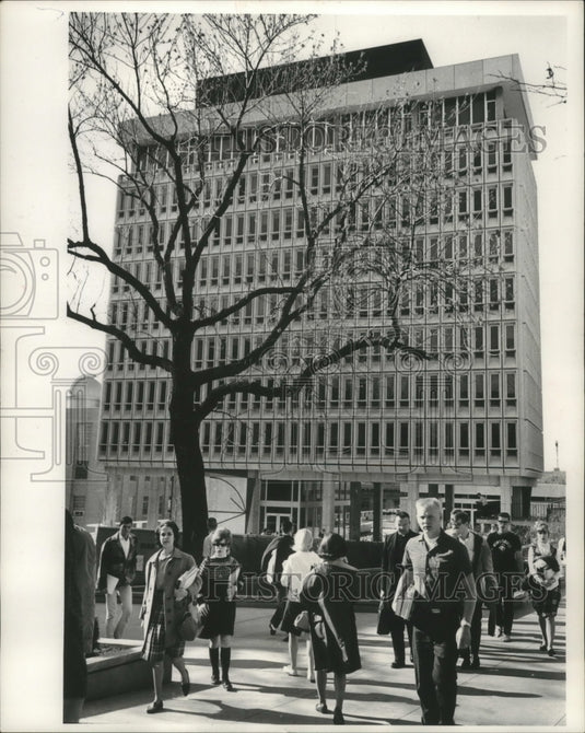 Press Photo Van Vleck Hall at University of Wisconsin-Madison - mjc15683 - Historic Images