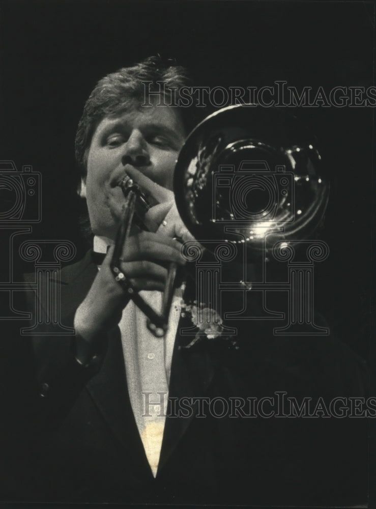 1991 University of Wisconsin-Whitewater jazz studies&#39; Steven Wiest - Historic Images
