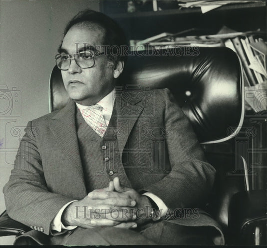 1983 Press Photo Milton N. Silva, Milwaukee psychologist - mjc15884 - Historic Images
