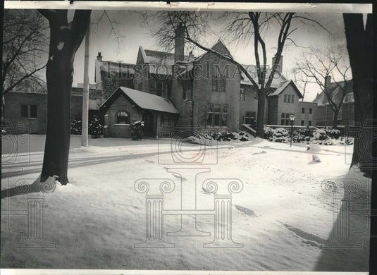 1979, The Cenacle retreat house, Sisters of St. Mary's W. Province - Historic Images