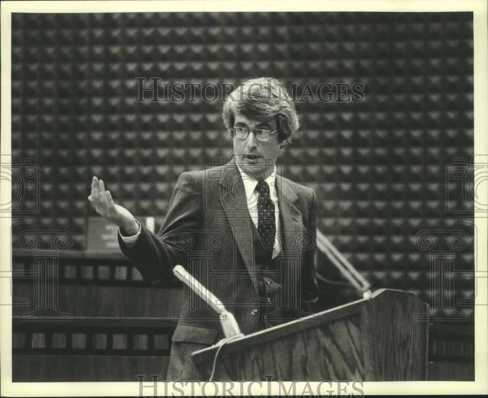 1982, Robert Lerner James Schoemperlen Trial Milwaukee - mjc16270 - Historic Images
