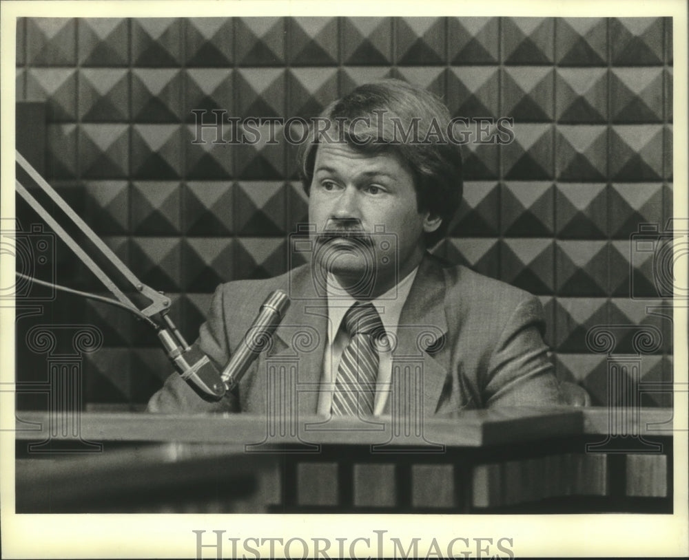 1982 James Sheomperlen Trial Milwaukee - Historic Images