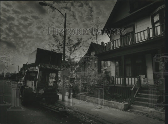 1993 Schneider Fuel delivering coal - Historic Images