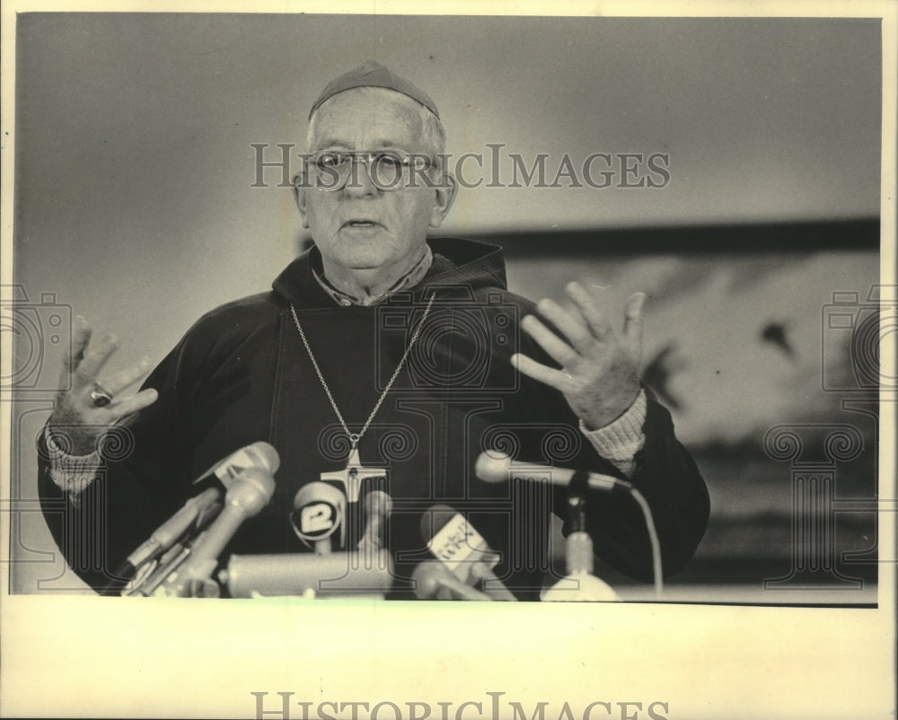 1983, Bishop Salvador Schlaefer in Campbellsport, Wisconsin - Historic Images