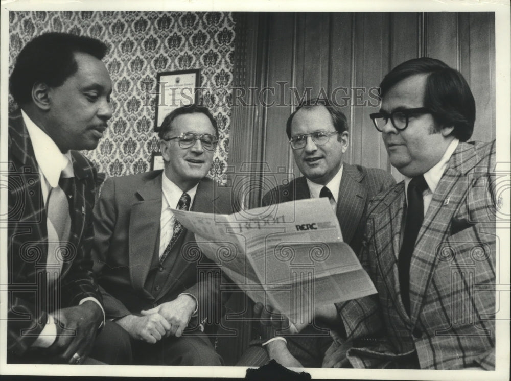 1977, Milwaukee Board of Realtors surveyed report in Milwaukee - Historic Images