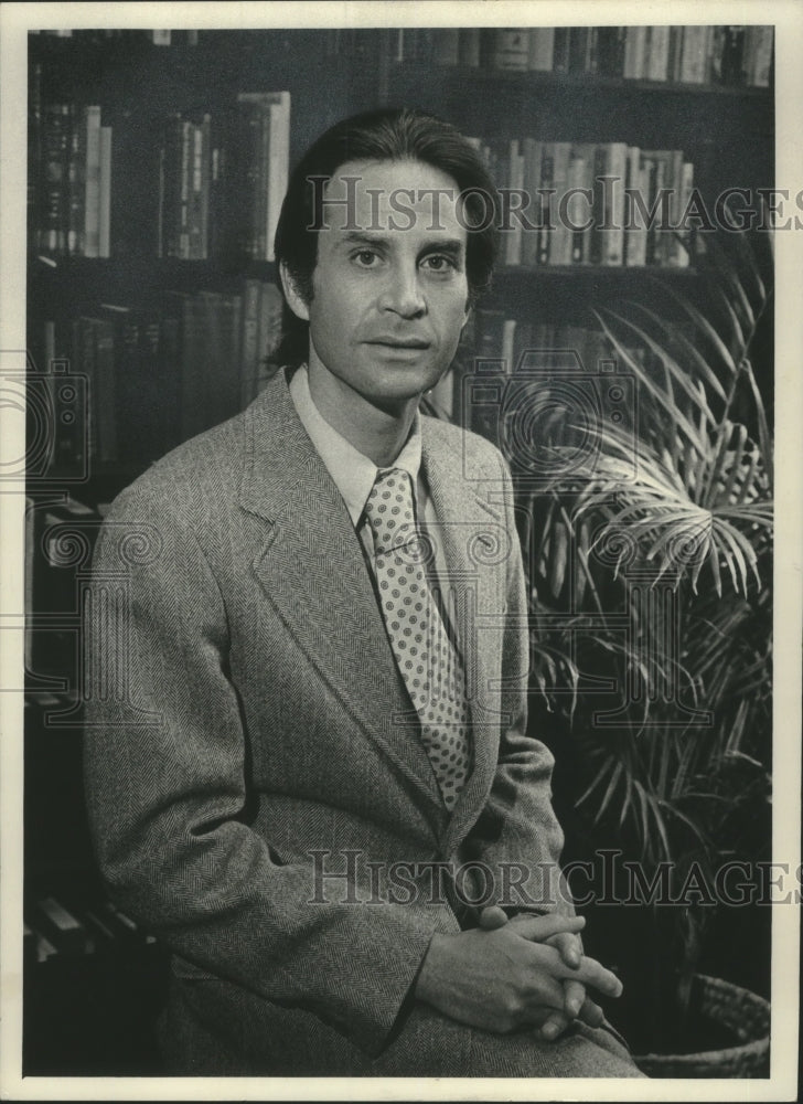 1981 Press Photo Rabbi Francis Barry Silberg, Milwaukee - mjc16506 - Historic Images