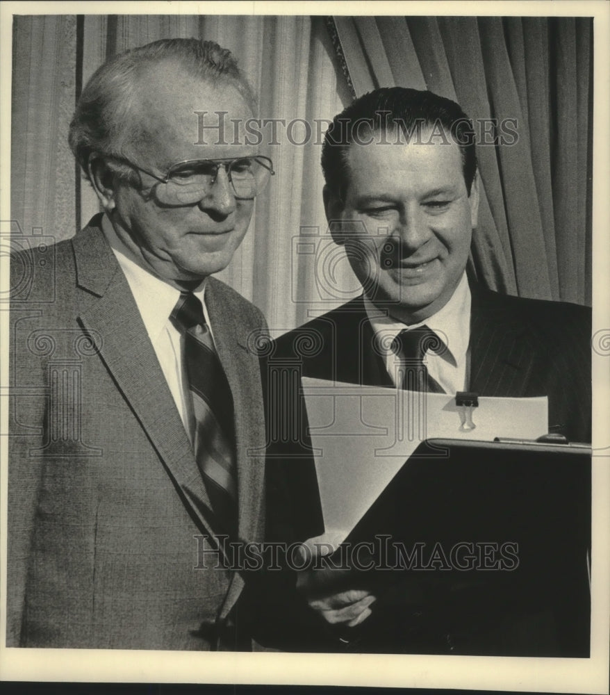 1984 Eric Schenker, dean of the School of Business at UW-Milwaukee - Historic Images