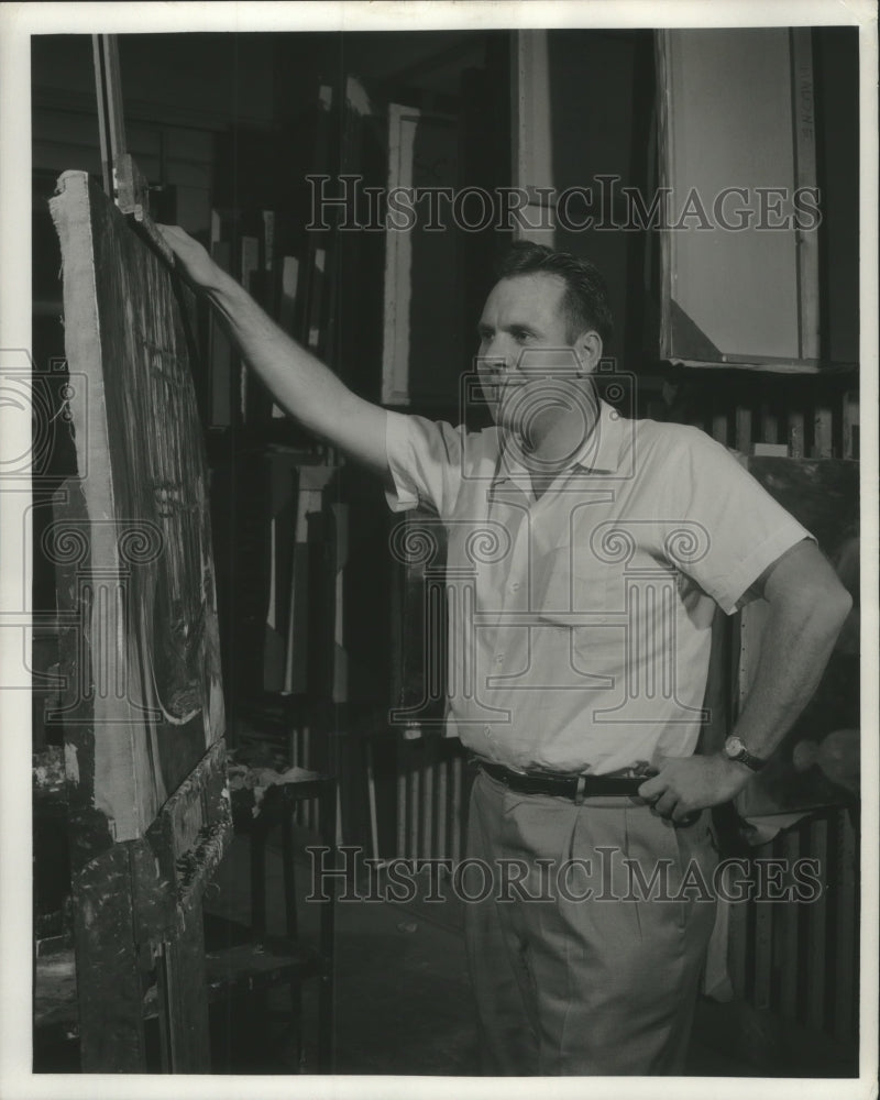 1962 Press Photo Artist James Schinneller working on one of his pieces - Historic Images