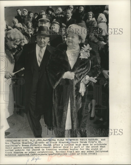 1963 Press Photo Mr. and Mrs Martin Sinatra wedding anniversary New Jersey - Historic Images