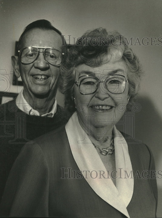 1993 World War II veterans Earle and Gene Smith as they look today - Historic Images