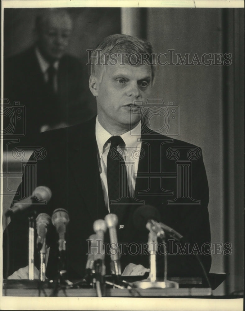 1985, Kenneth Shaw to be president of UW System in January, 1986 - Historic Images