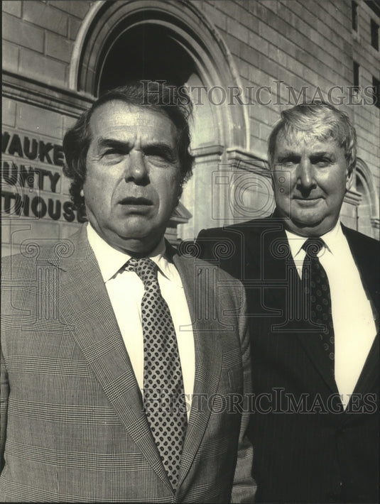 1987 Milwaukee Lawyers George Saunders and Robert Sisk - Historic Images