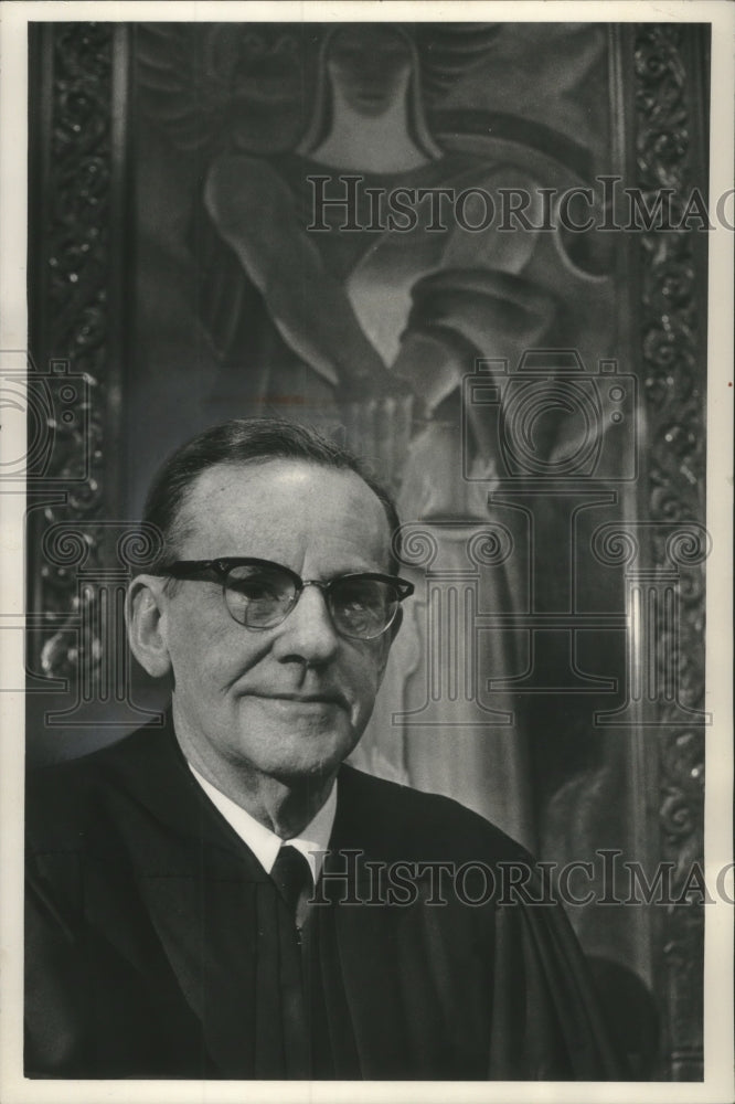 1962 Press Photo Circuit Judge William F. Shaughnessy - mjc16772 - Historic Images