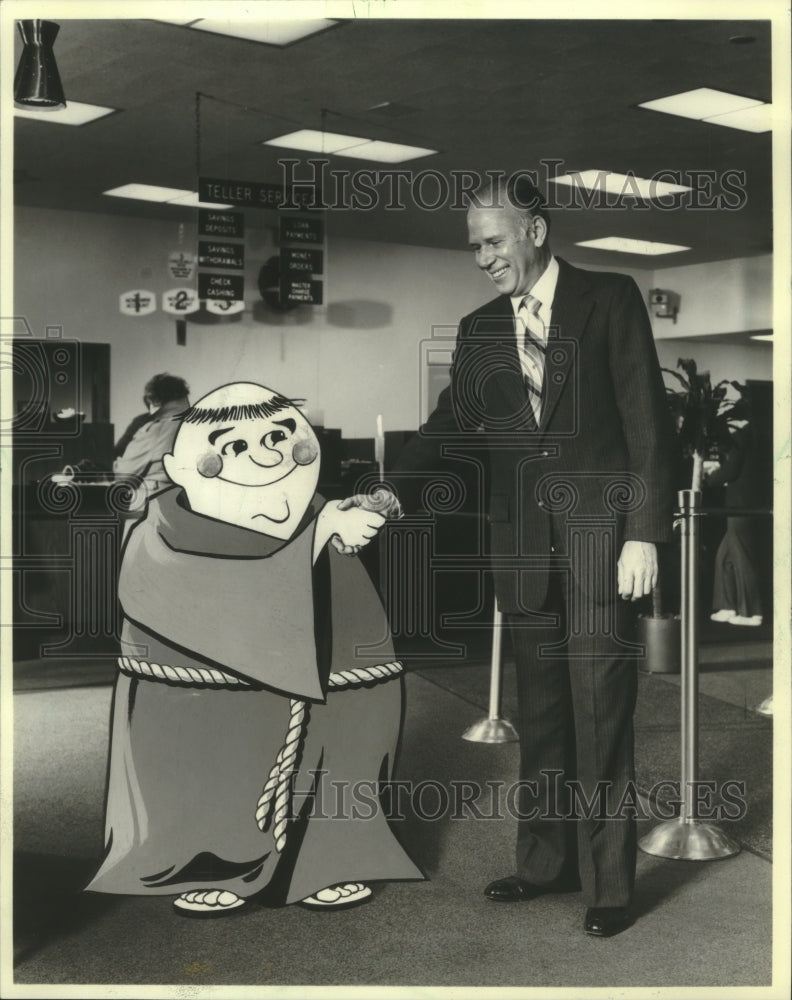 1981, John Schlosser, president of St. Francis Savings &amp; caricature - Historic Images