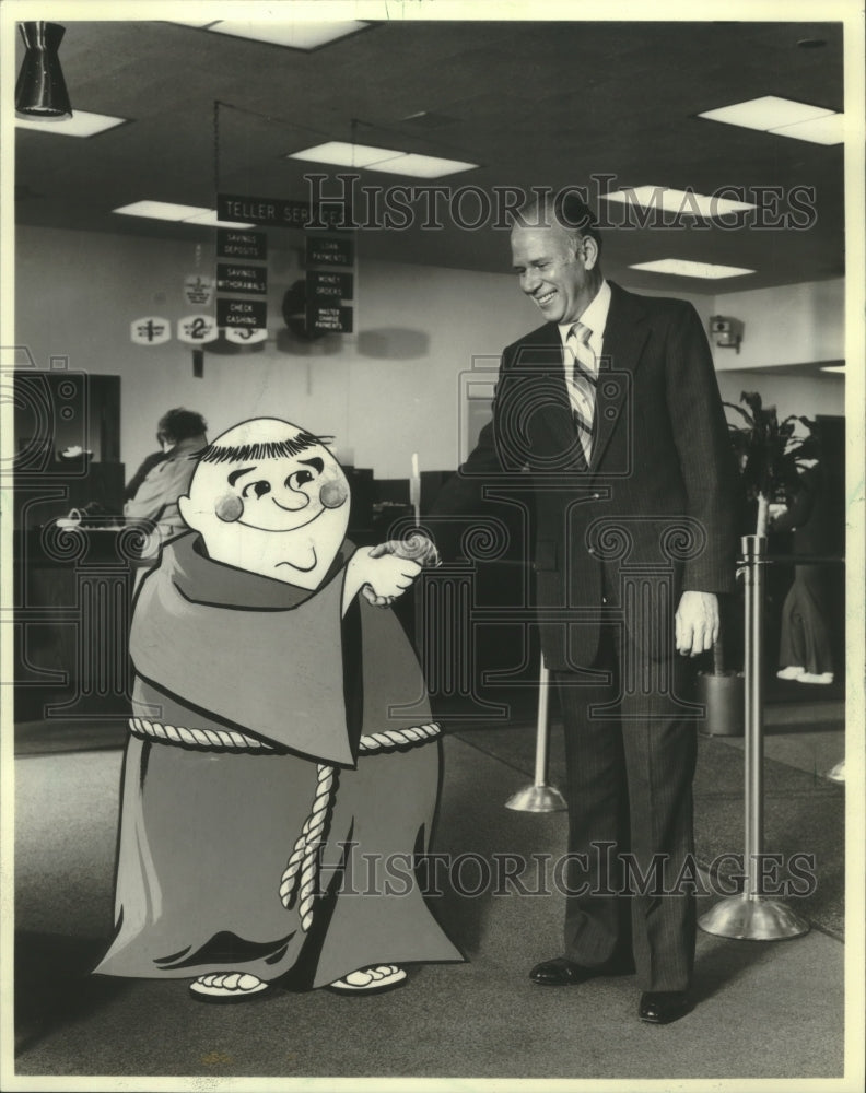 1981, John Schlosser, president of St. Francis Savings & caricature - Historic Images