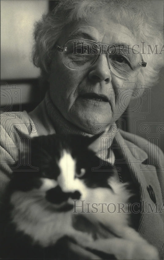 1985 Romey Schoeninger, Wisconsin Federated Humane Societies - Historic Images