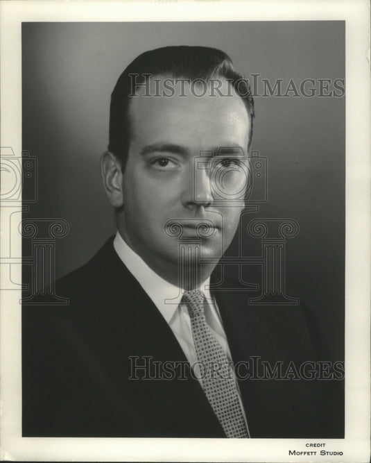 1960 F. Cushing Smith, executive vice president of American Oil Co. - Historic Images