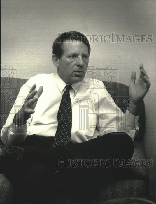 1991 U.S. Transportation Secretary, Sam Skinner, United States. - Historic Images