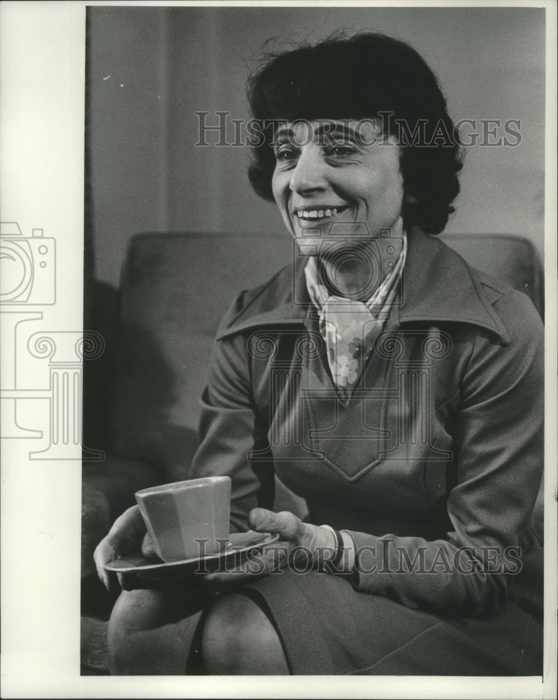 1976 Elected to the county board, Bernadette Skibinski, Milwaukee. - Historic Images