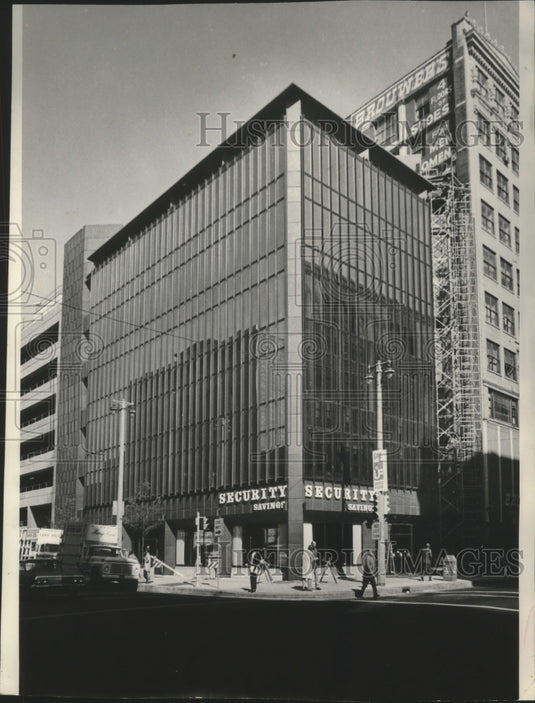 1970 Press Photo Security Savings & Loan Building, Wisconsin - mjc17155 - Historic Images