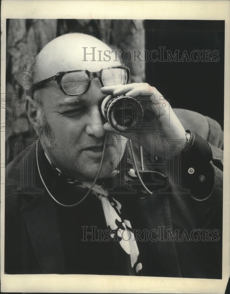1970 Press Photo John Schlesinger directs film "Bloody Sunday" in London - Historic Images