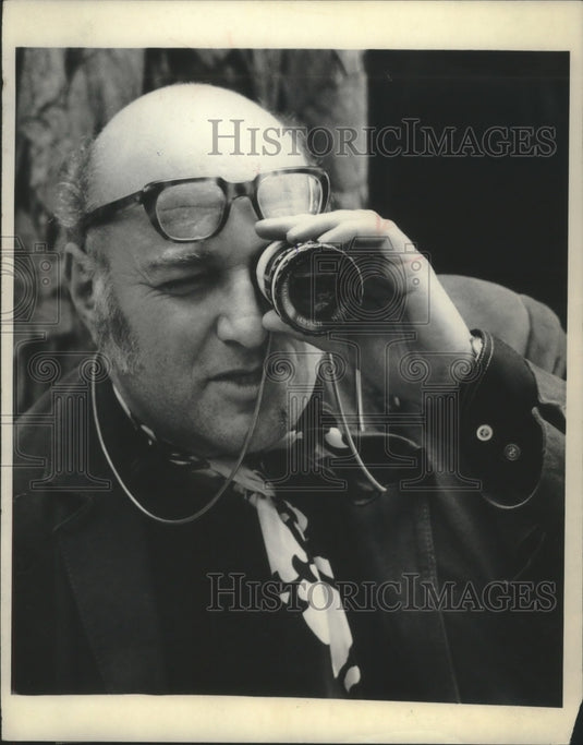 1970 Press Photo John Schlesinger directs film "Bloody Sunday" in London - Historic Images