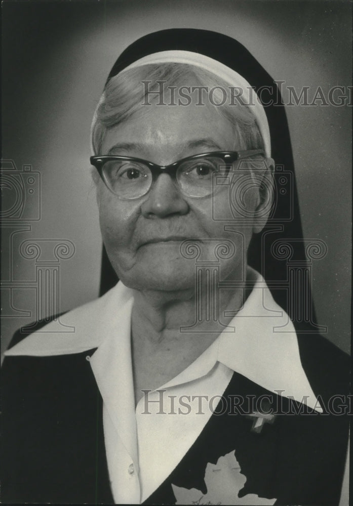 1976 Sister Augustine Scheele in Milwaukee - Historic Images