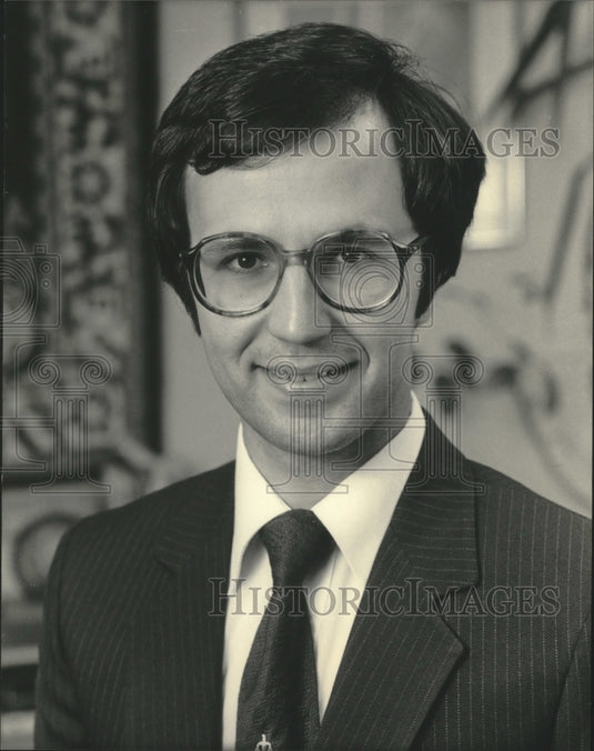 1983, Jon Sanfilippo Washington County clerk of courts Wisconsin - Historic Images