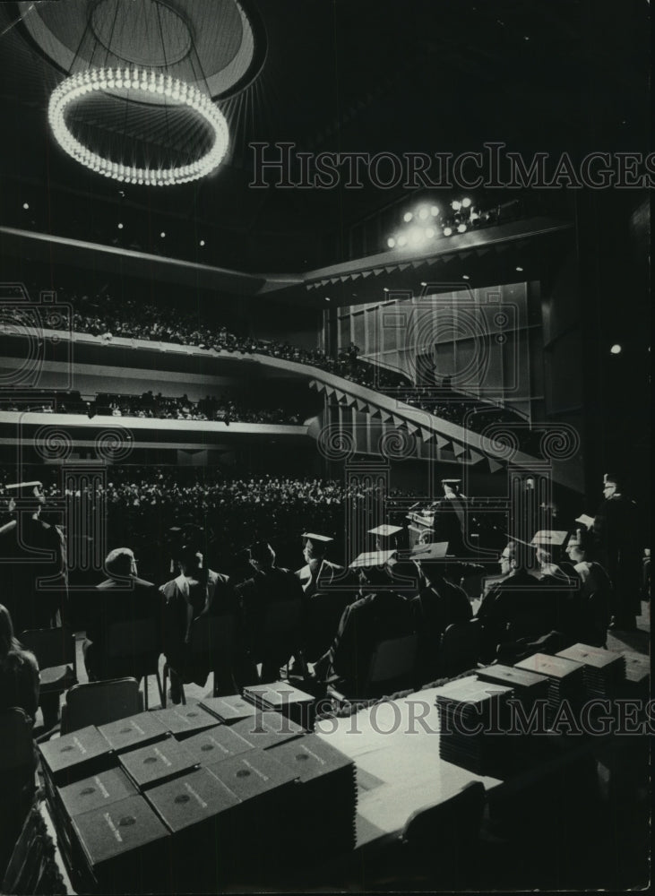 1972, University of Wisconsin-Milwaukee graduation ceremonies - Historic Images