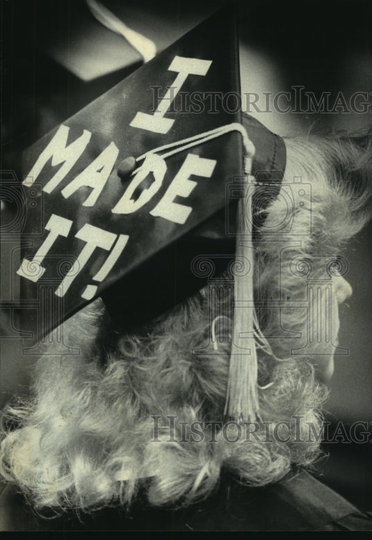 1983 University of Wisconsin-Milwaukee graduate, Kristin Heald - Historic Images