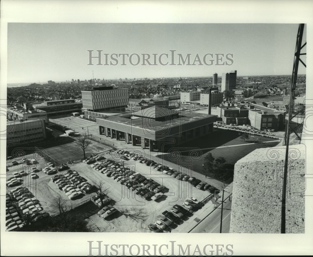 1971, Aerial view of library at University of Wisconsin - Milwaukee. - Historic Images