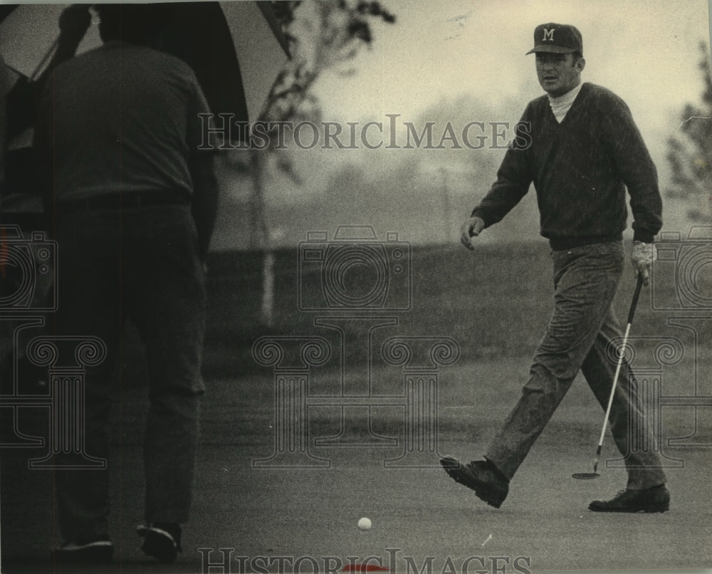 1970 Press Photo Ken Still golfing at the Greater Milwaukee Open Pro-Am Tourney - Historic Images