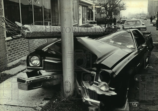 1981, Vehicle driven by Sugar Dee Tates who was killed by police - Historic Images
