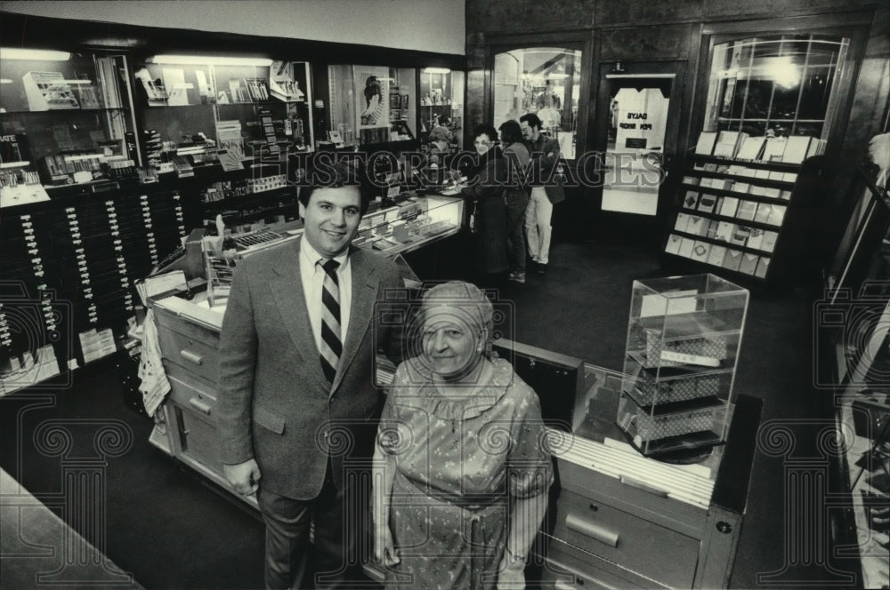 1984 Donald Tendick Jr., Marie Berger at Daly&#39;s  Pen Shop, Milwaukee - Historic Images