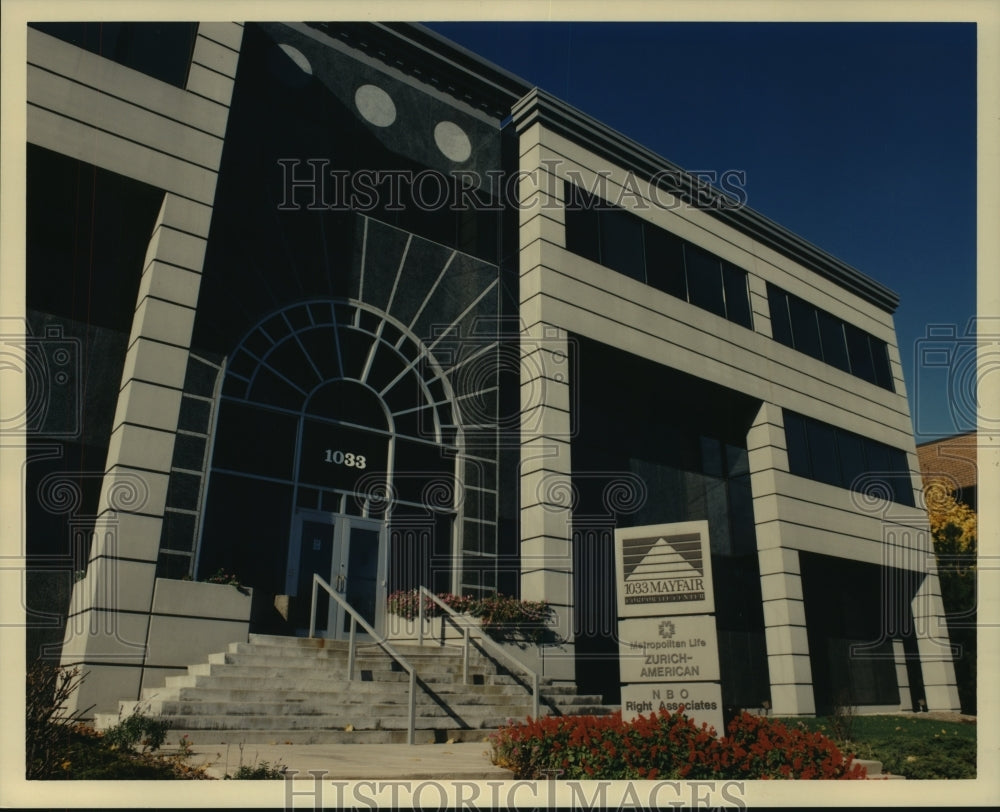 1994 Press Photo Mayfair Corporate Center 1033 N. Mayfair Rd., Wauwatosa - Historic Images