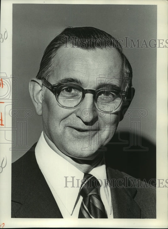 1972 Press Photo Earl Thayer of the Wisconsin Medical Society - mjc18713 - Historic Images