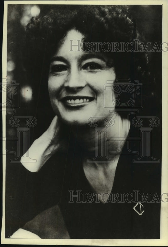 1980, Author of "Stepping" Nancy Thayer smiling for the camera - Historic Images