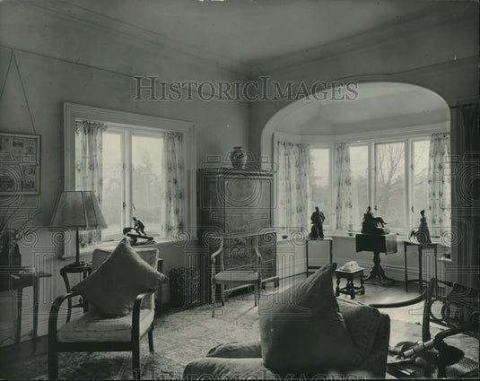 1951 Press Photo Inside the drawing room at George Bernard Shaw's home - Historic Images