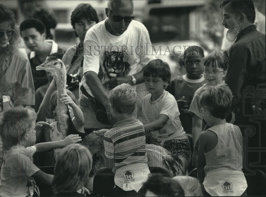 1991, Zoologist Robert James animal presentation, Peck Pavilion - Historic Images