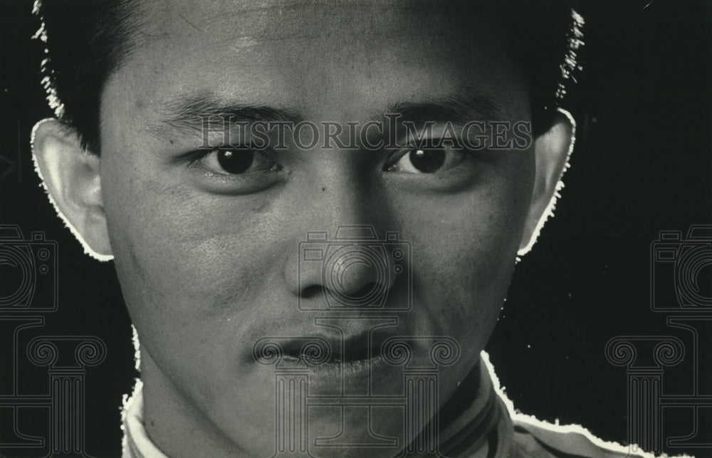 1990, Vang Thao will teach the Hmong language - mjc18872 - Historic Images