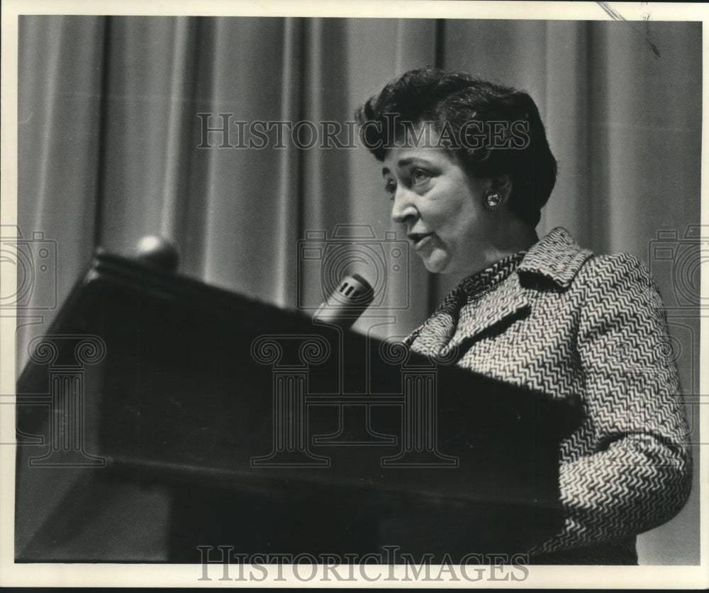 1977, Helen Thomas, journalist - mjc19153 - Historic Images