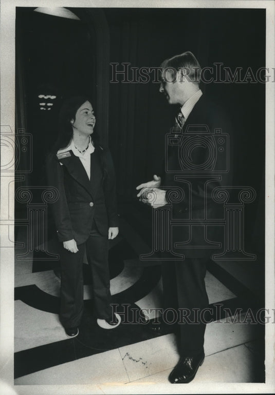 1975, Karen Tills chats with Rep. William Steiger, who appointed her - Historic Images