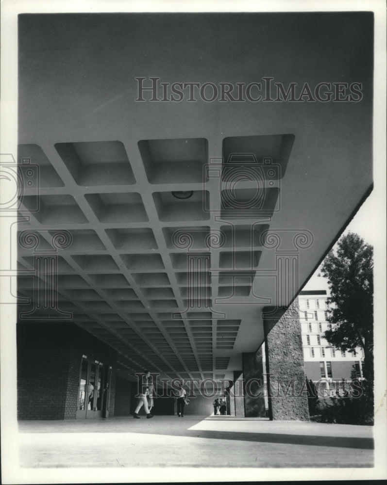 1964 Press Photo University of Wisconsin-Milwaukee Student Union - mjc19384 - Historic Images
