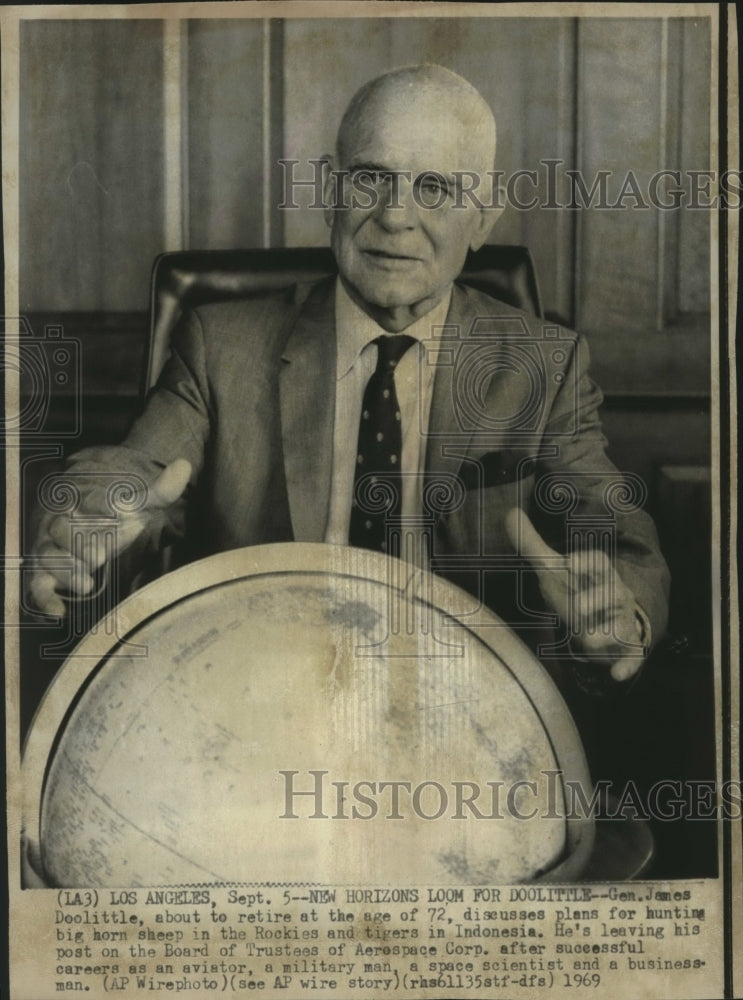 1969 Press Photo General James Doolittle announces retirement, Aerospace Corp. - Historic Images