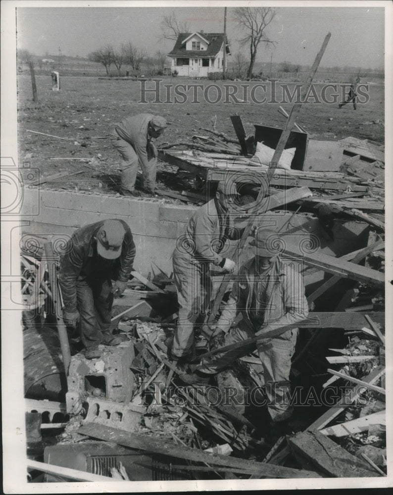 1956 Press Photo Tornado damage home cleanup in Berlin, Wisconsin - mjc19714-Historic Images