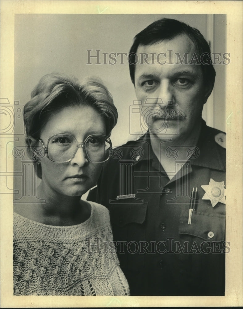 1985 Debra Maker and Deputy James Urbanski in Milwaukee - Historic Images
